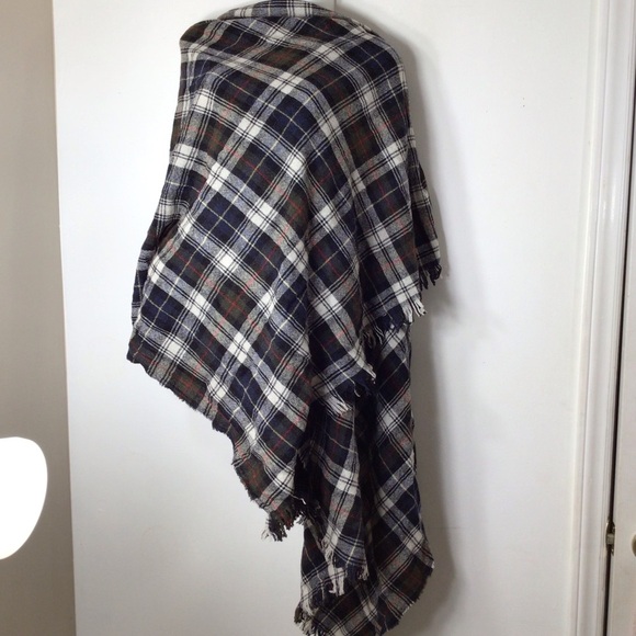 J Crew scarf women plaid wool Italy - Picture 1 of 5